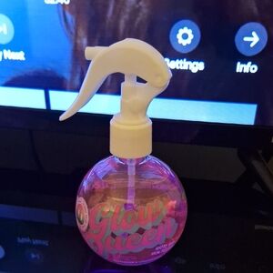 Pink Body Mist Spray - Lightweight Hydrating Scent